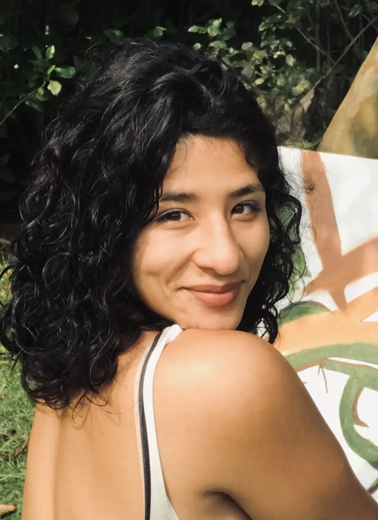 Lira Floré, artista e idealizadora da Between Art
